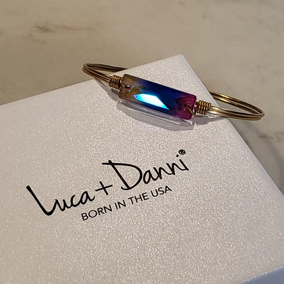 SPARKLY Unicorn Ombre Rainbow  bracelet Lucca and Danni Magic - Picture 7 of 10